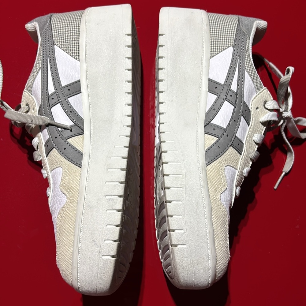 ASICS ✨RARE Platform Size 8.5 - Picture 5 of 7